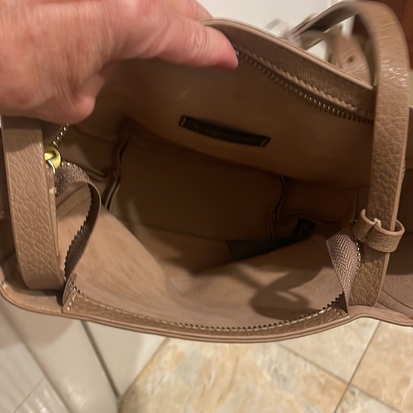 Crossbody bag by Anthropologie tan NWT - Picture 7 of 8